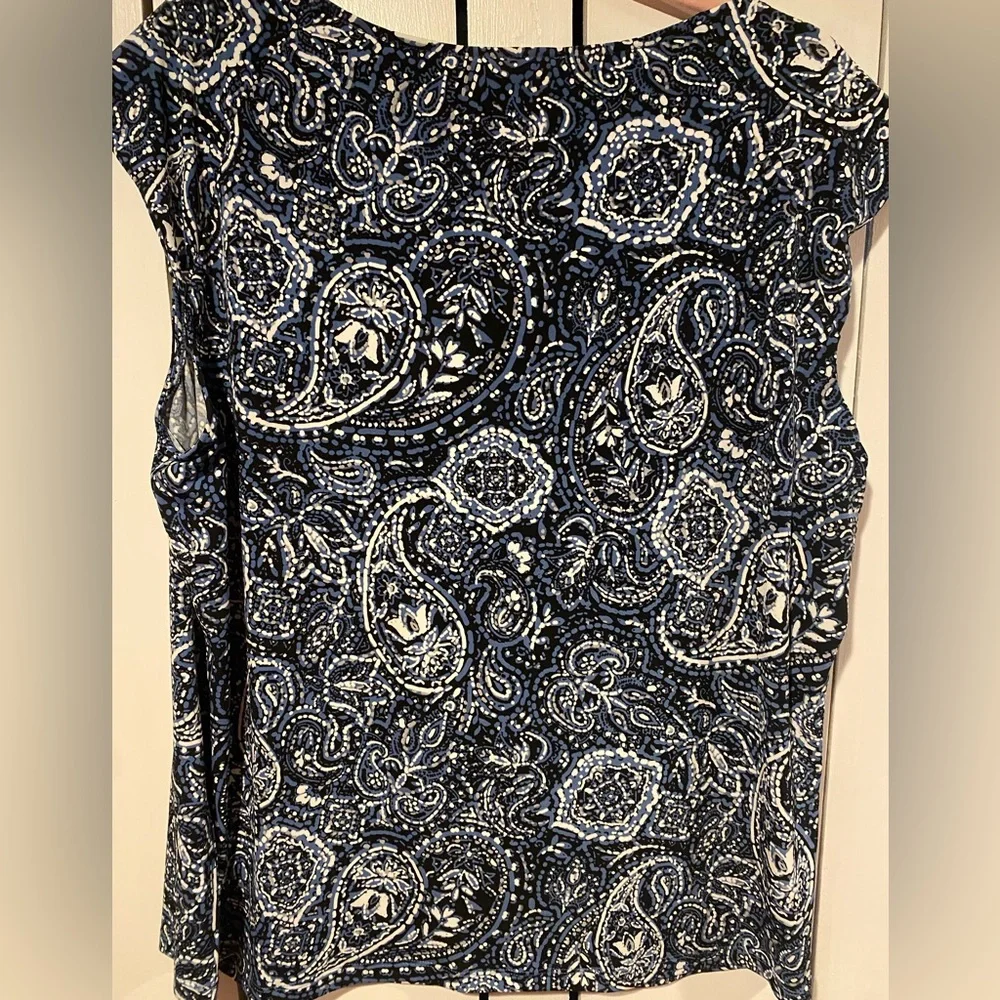 Kasper Navy and White Paisley Sleeveless Cowl Neck Blouse - Picture 6 of 6